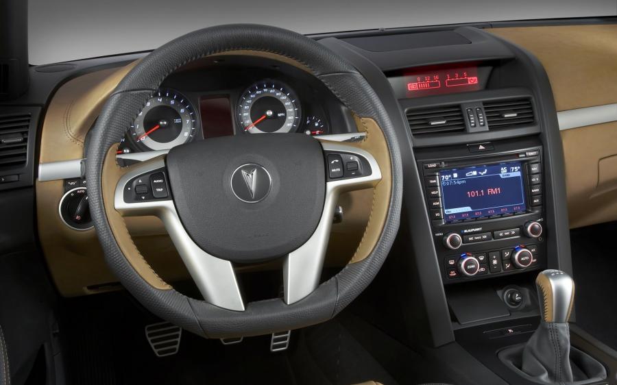  Pontiac G8 2008 года  (фото 41 из 85)